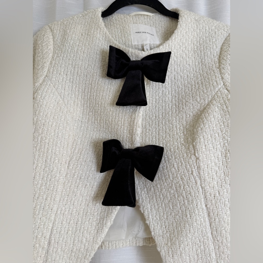 Avec Les Filles Cream Tweed Jacket Bow Detail Cropped Blazer | NWT Size XS - Picture 11 of 16